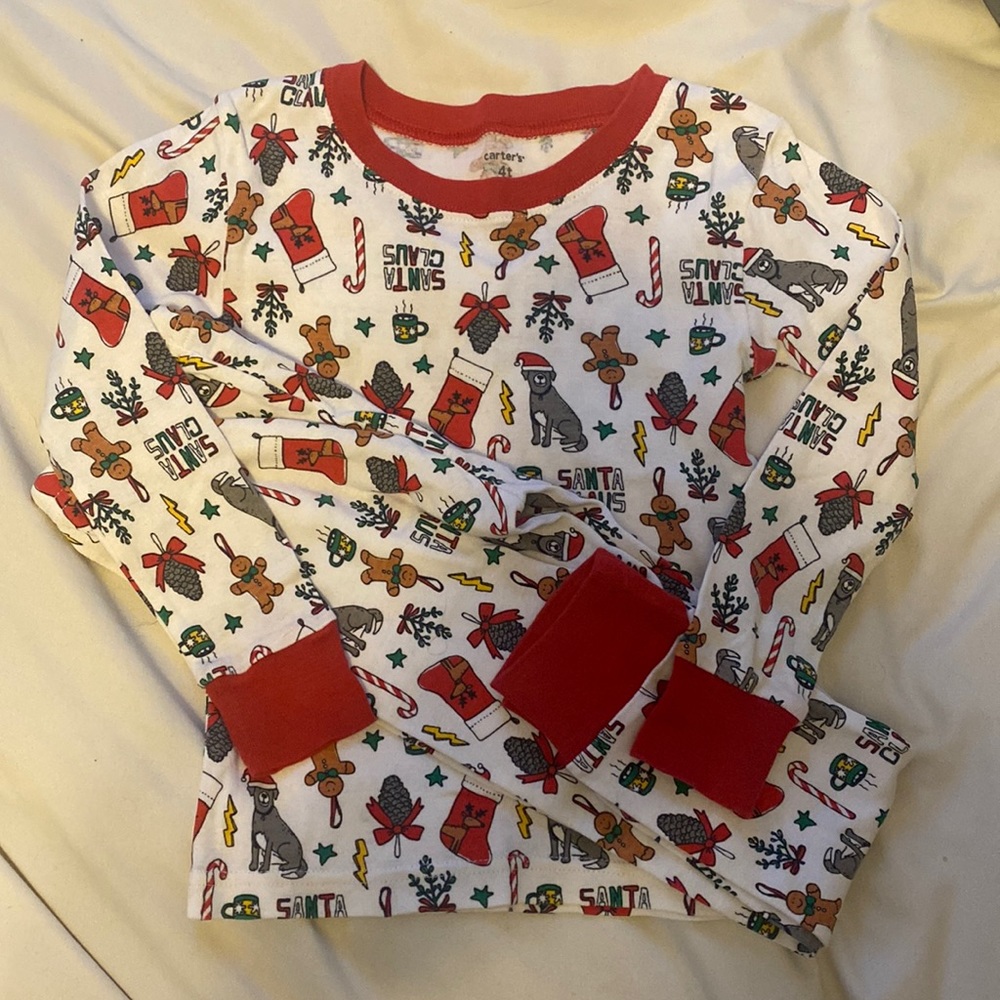 Carters 4T Christmas pajamas set of 2.